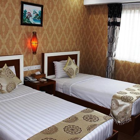 Hotel Kan Kaw Yangon Exterior photo