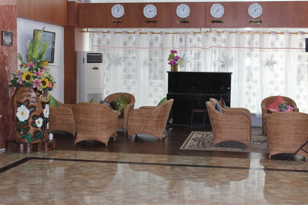 Hotel Kan Kaw Yangon Exterior photo