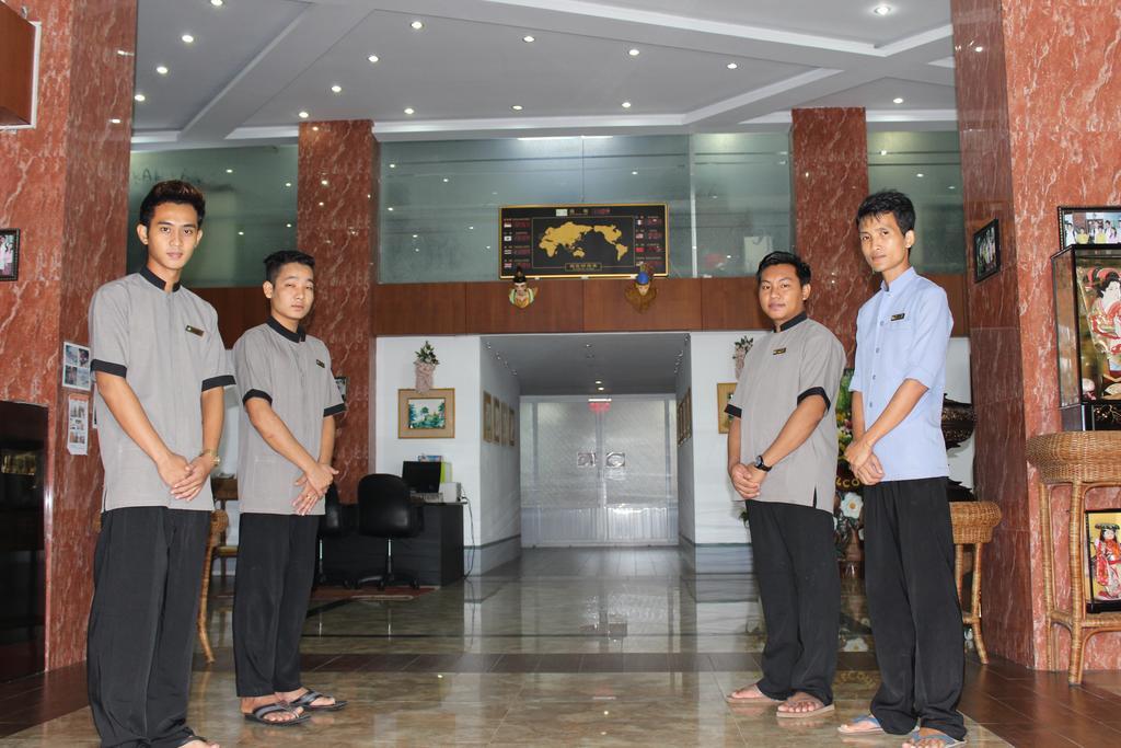 Hotel Kan Kaw Yangon Exterior photo