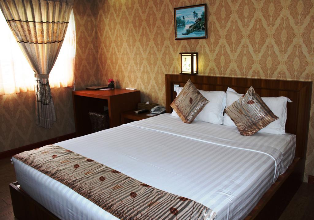 Hotel Kan Kaw Yangon Exterior photo
