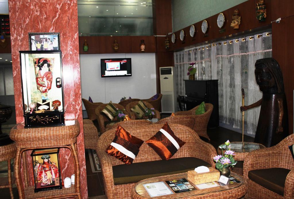 Hotel Kan Kaw Yangon Exterior photo