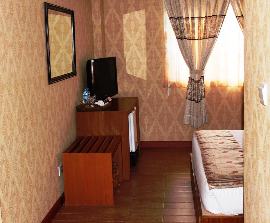 Hotel Kan Kaw Yangon Exterior photo