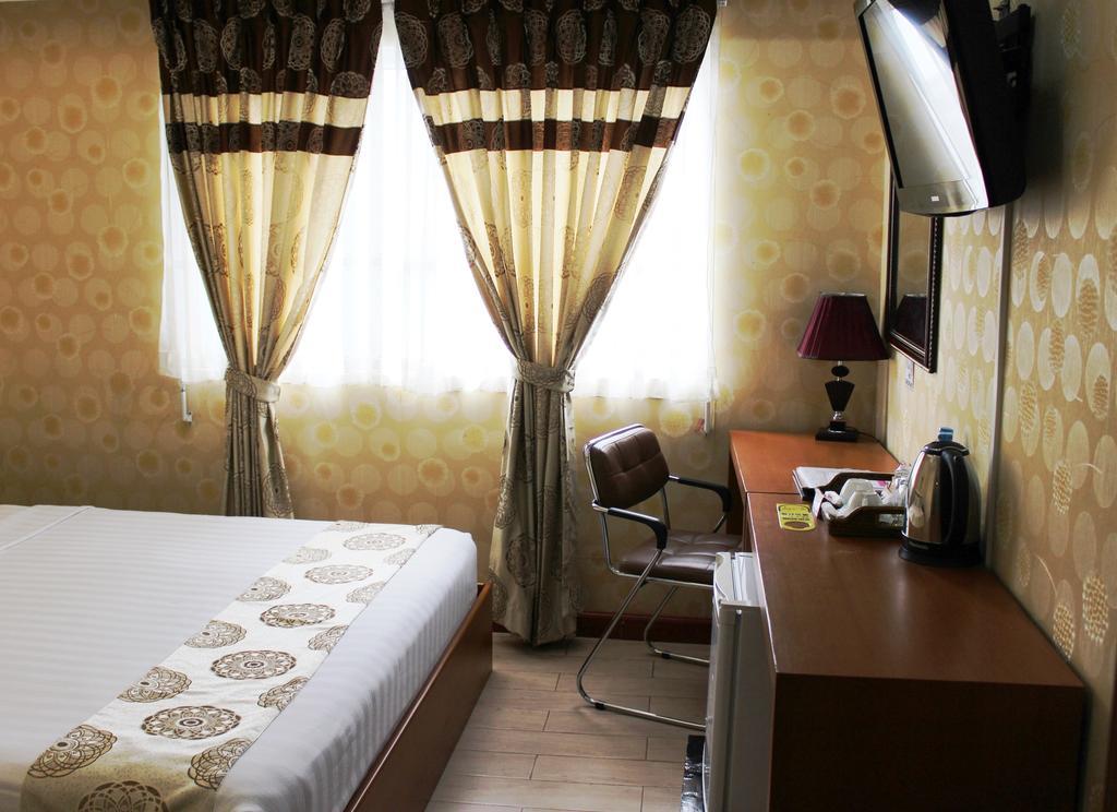 Hotel Kan Kaw Yangon Exterior photo