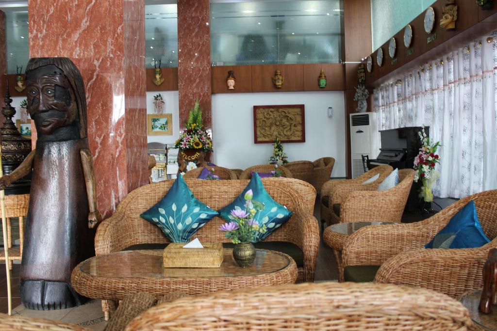 Hotel Kan Kaw Yangon Exterior photo