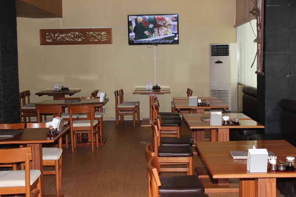 Hotel Kan Kaw Yangon Exterior photo
